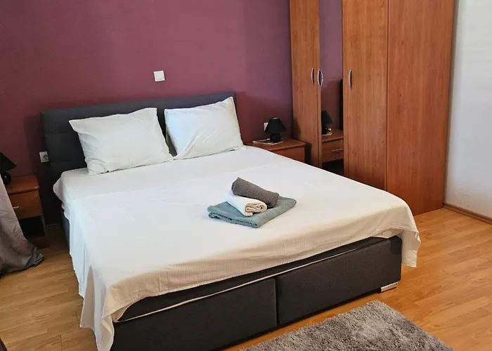 Apartment Ivan Makarska