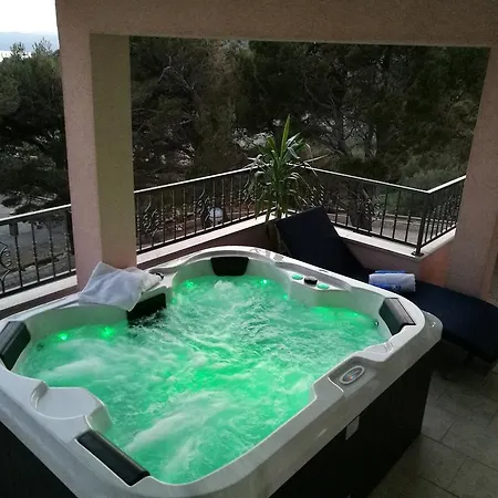 Ivan Apartman Makarska